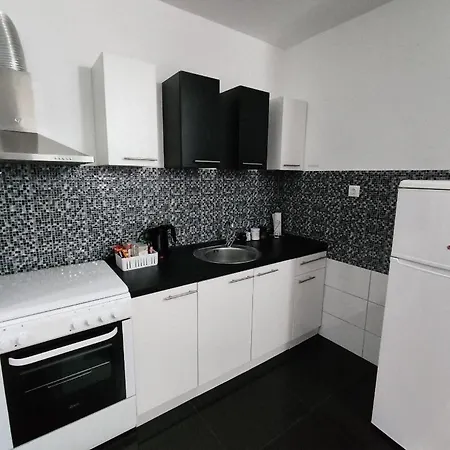Apartment Bianco Rosso
