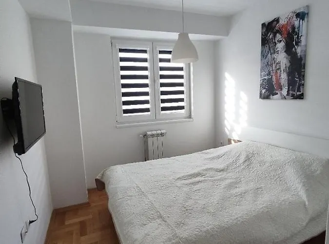 Apartment Bianco Rosso *