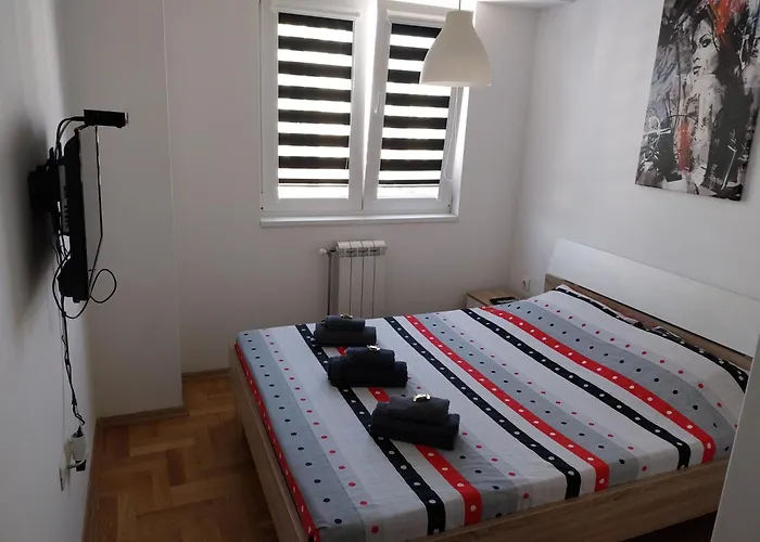 Bianco Rosso Apartment *